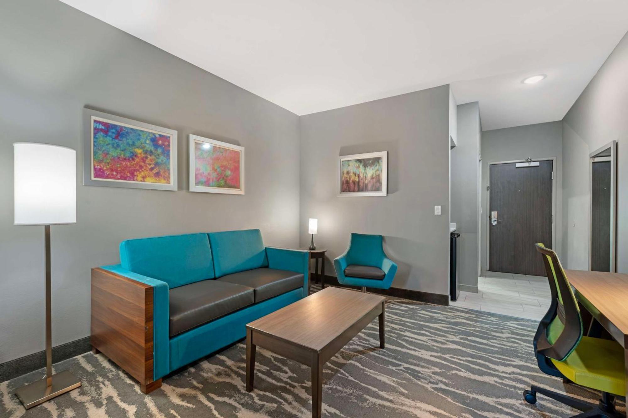 Best Western Plus Ruston Hotel Exterior photo