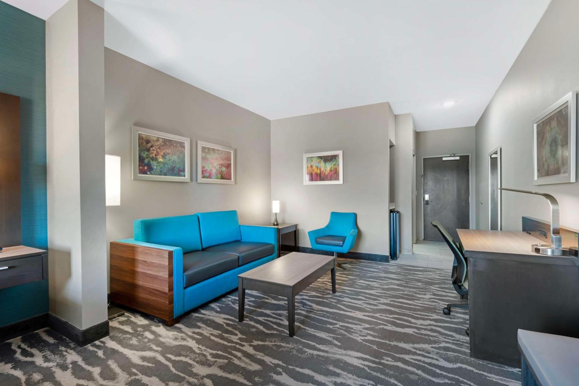 Best Western Plus Ruston Hotel Exterior photo