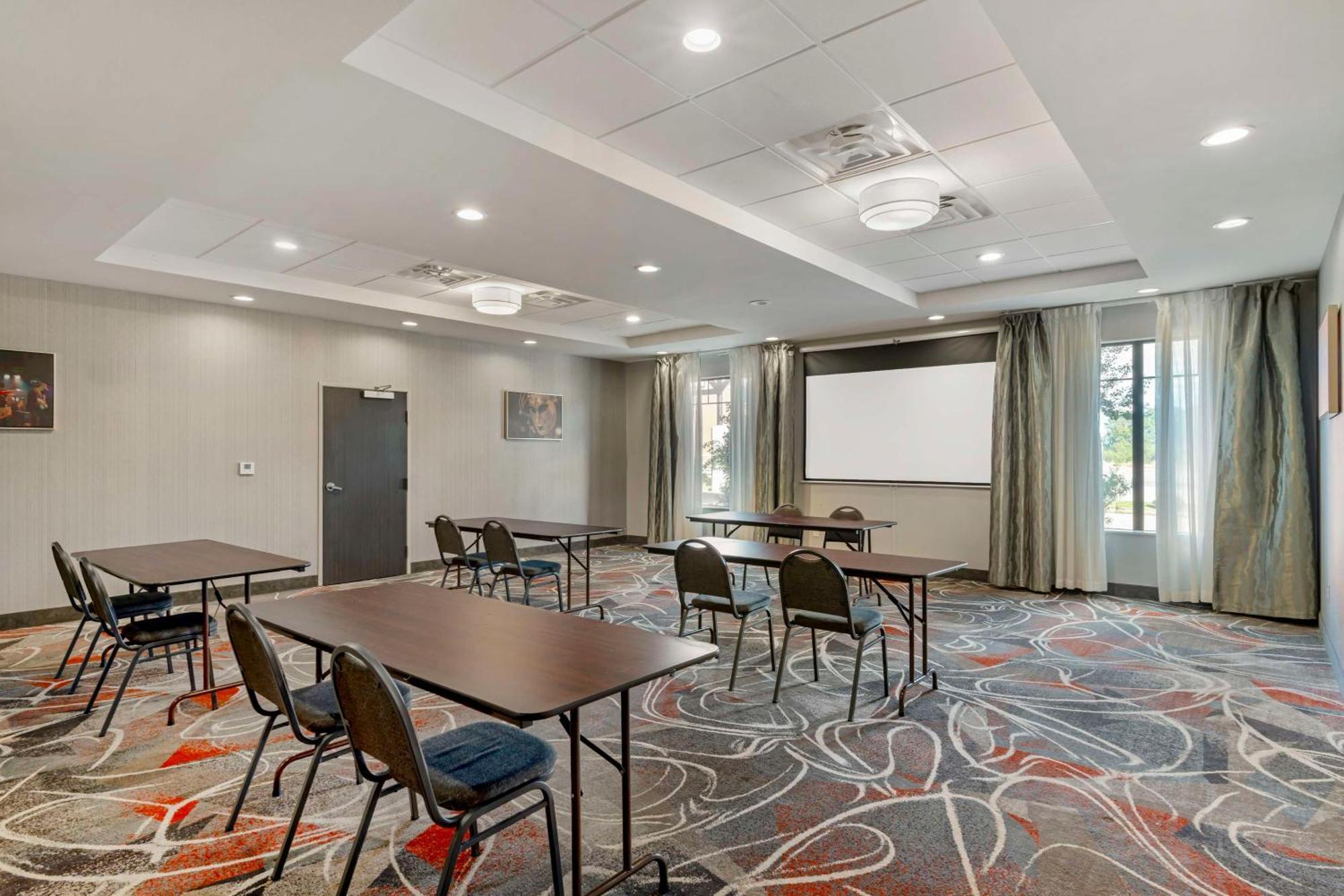 Best Western Plus Ruston Hotel Exterior photo