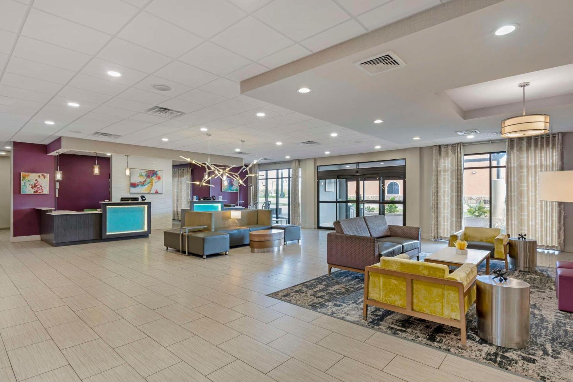 Best Western Plus Ruston Hotel Exterior photo