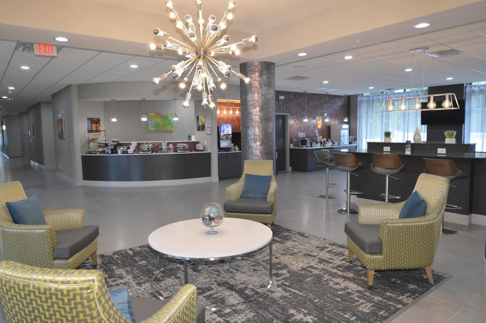 Best Western Plus Ruston Hotel Exterior photo