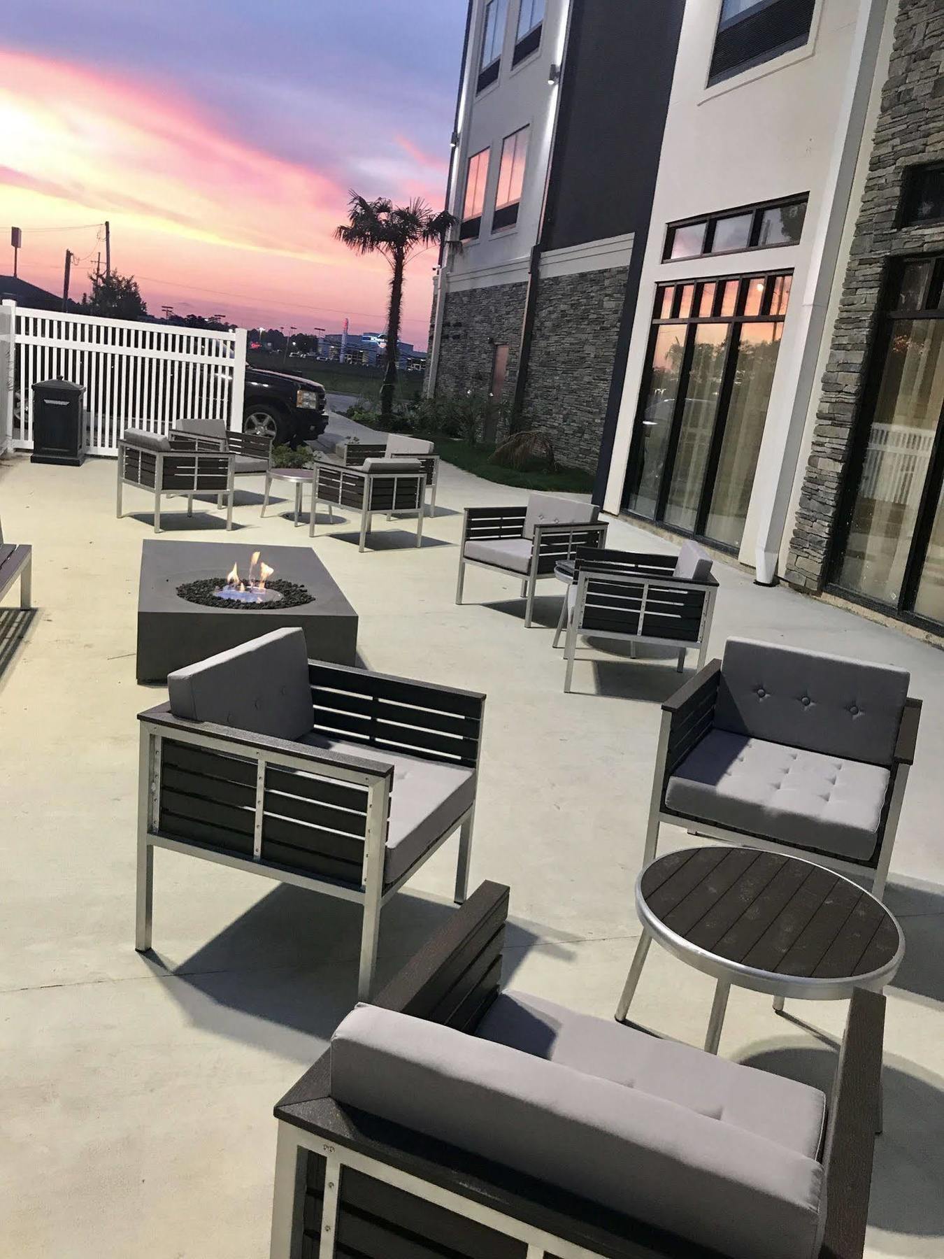Best Western Plus Ruston Hotel Exterior photo